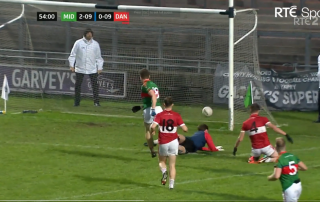 Dáire Cleary scores a crucial goal for Mid Kerry